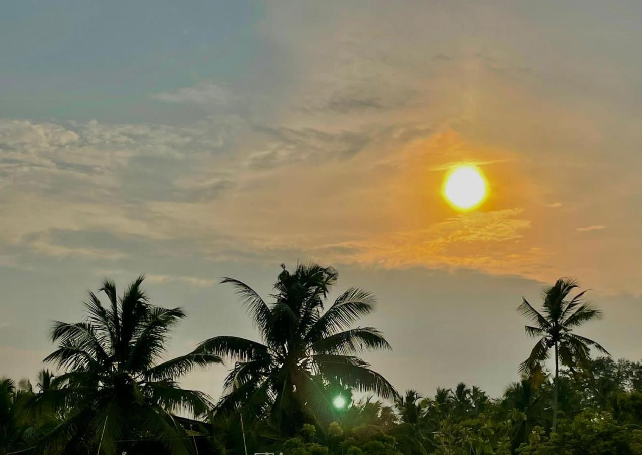 مبيت وإفطار تريفِندرم Santa Maria, Trivandrum - An Airport Boutique By The Sea المظهر الخارجي الصورة